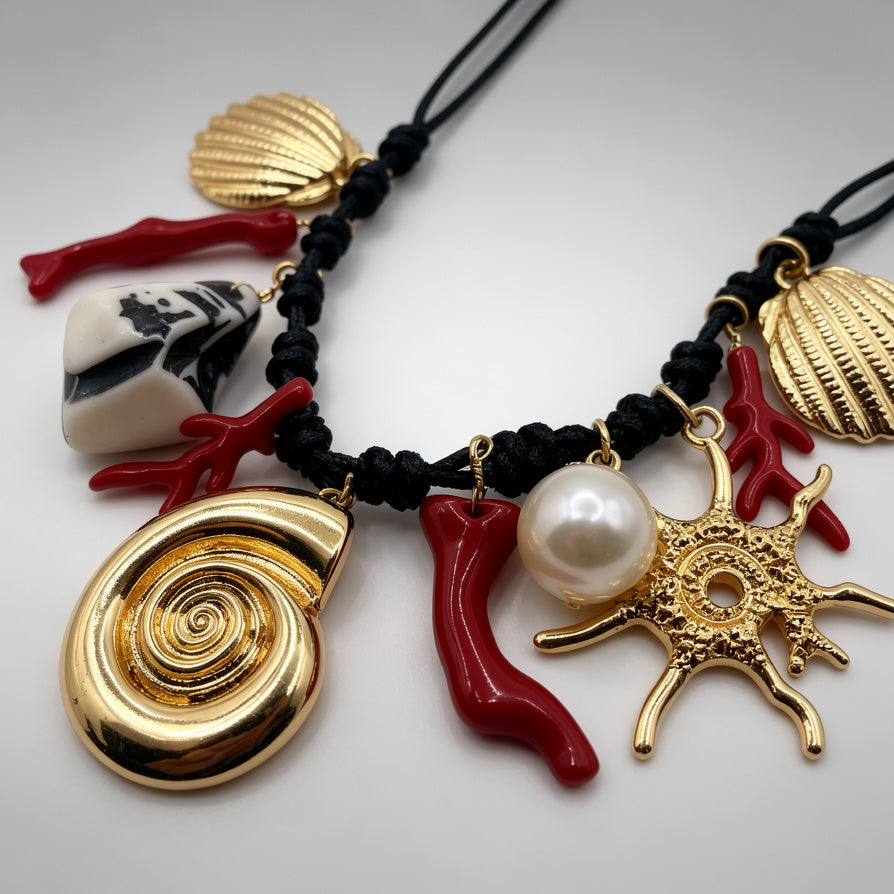 Collar de Charmes Marinos - Concha, Coral y Perla | Dorado|JI JOYA