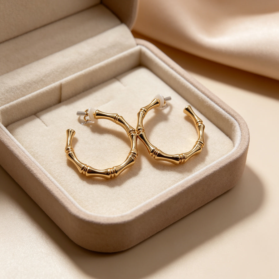 Aretes de Bambu Dorados al Por Mayor - Diseño Minimalista de Lujo|JI JOYA