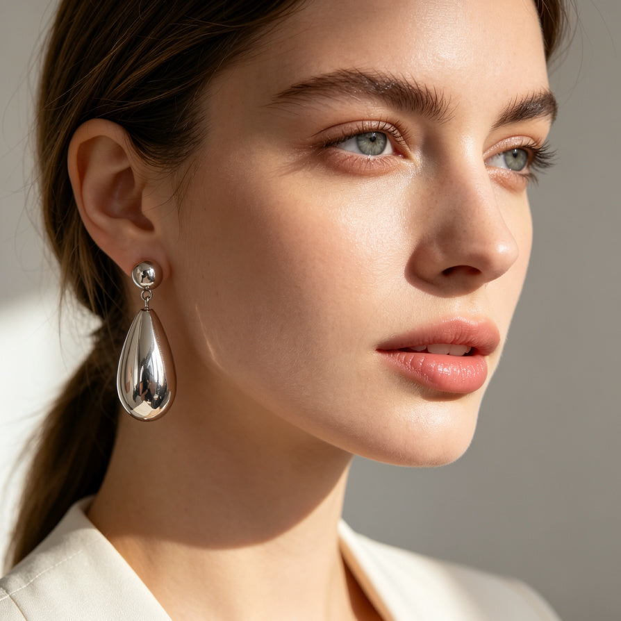 Pendientes de Gota Metálicos al Por Mayor - Dorado y Plata, Diseño Minimalista Elegante|JI JOYA