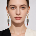 Pendientes Colgantes de Pescado Esmalte, Metal Dorado Envejecido, Diseño Étnico Vintage | Mayorista|JI JOYA