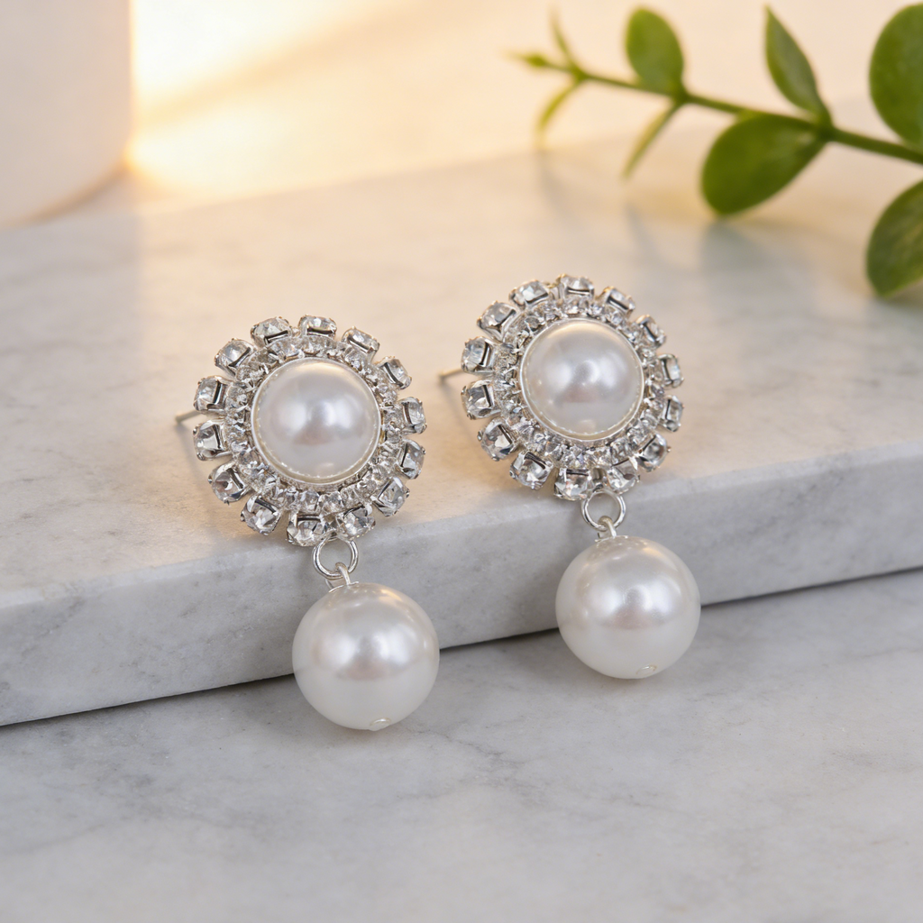 Conjunto de Joyería de Perlas y Cristales - Collar y Pendientes para Ocasiones Especiales