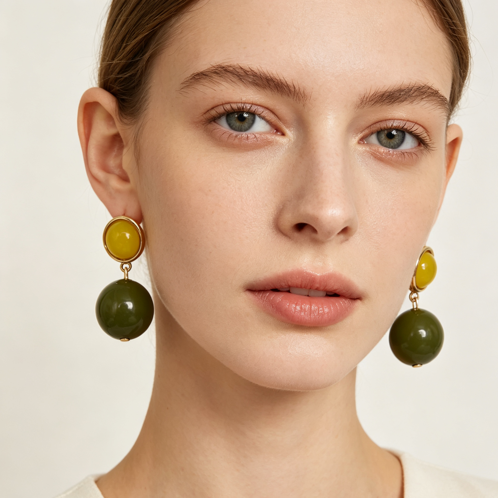 Pendientes B2B Mayorista | Diseño Bicolor Esfera Brillante, 3 Tonos de Color, Joyería Ji Joya