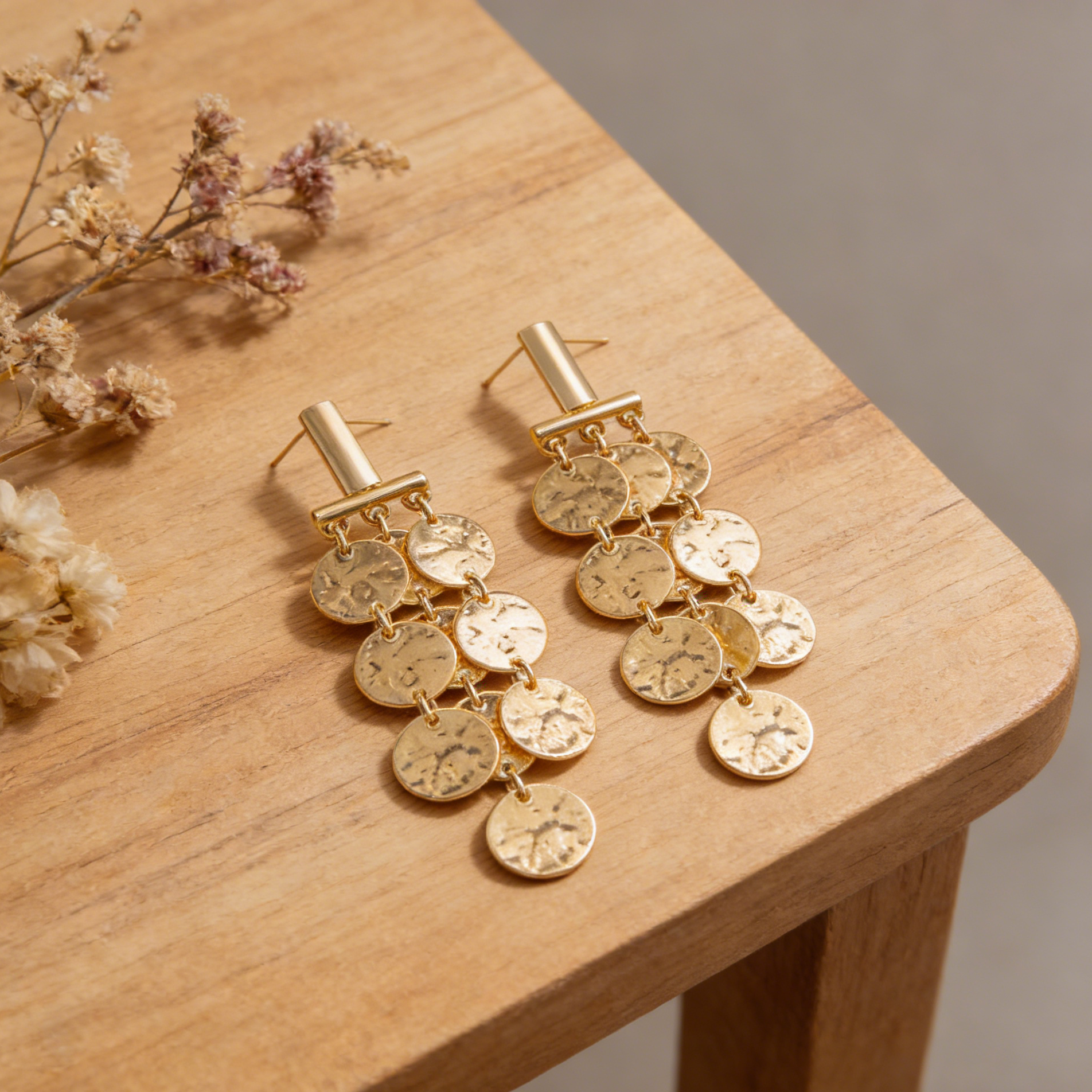 Conjunto de joyas con borlas y monedas de oro | Collar y pendientes bohemios chic