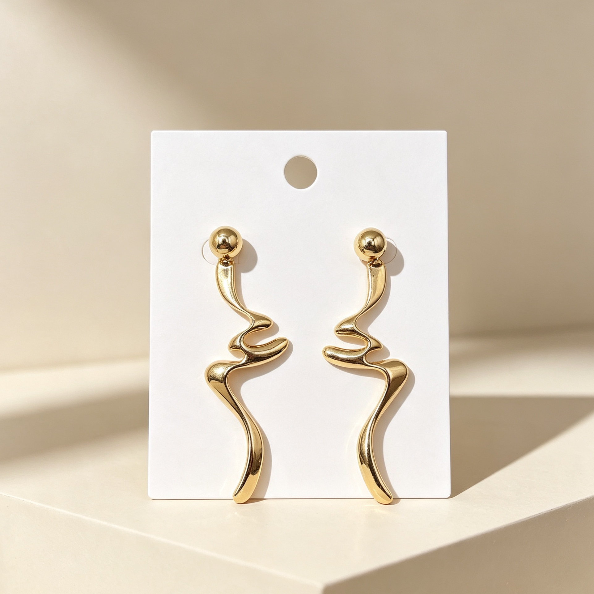 Pendientes Largos Abstractos Dorados | Proveedor Mayorista Accesorios|JI JOYA