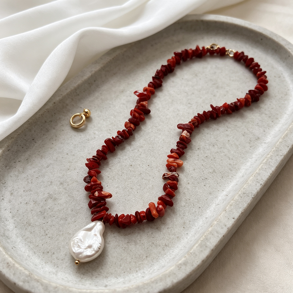 Collar de piedras rojas trituradas con perla barroca, collar artesanal al por mayor para mujer|JI JOYA