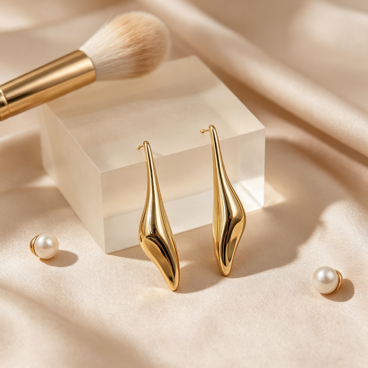 Pendientes largos dorados diseño minimalista | Joyería al por mayor|JI JOYA