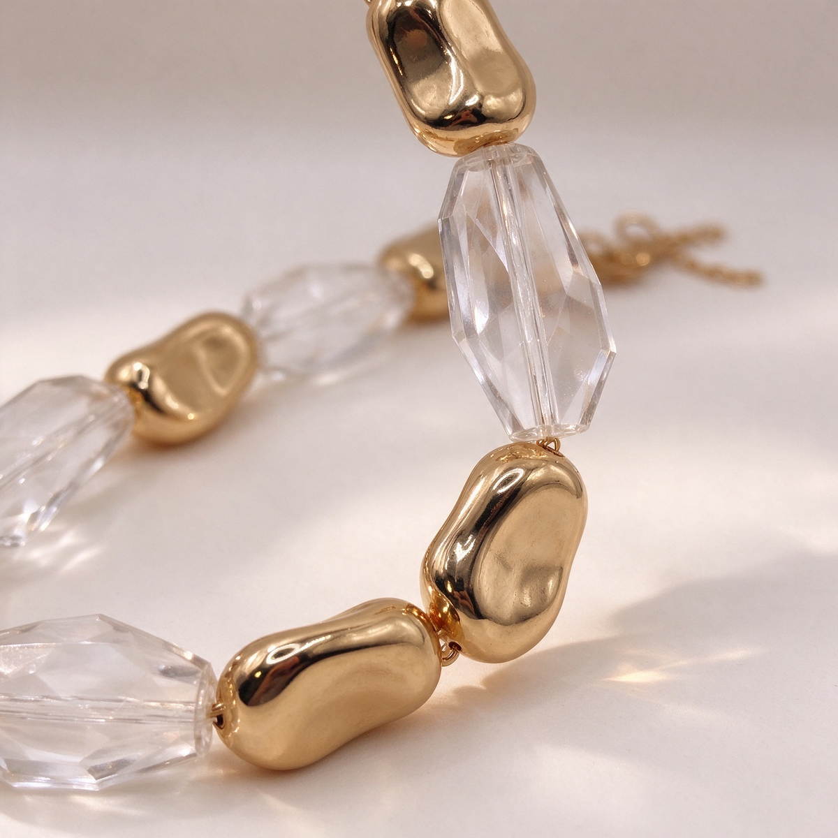 Collar Mayorista Perlas Irregulares Doradas y Cristal Transparente, Diseño Minimalista Chunky|JI JOYA