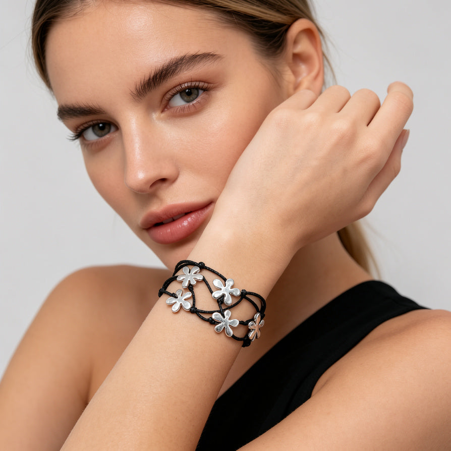Pulseras de hilo negro con dijes de flor dorada/plateada, venta al por mayor| JI JOYA