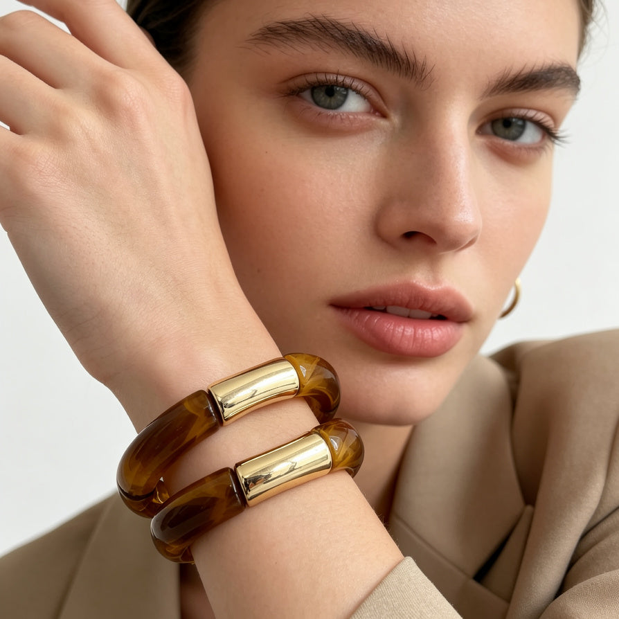 Pulseras de Resina Color Ámbar con Detalles Dorados - Joyería de Moda Mayorista para Mujeres|JI JOYA