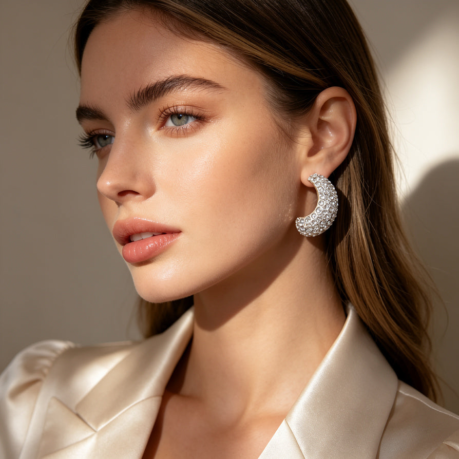 Pendientes de Media Luna con Circonitas Brillantes | Diseño Chunky, Oro y Plata, Joyería al Por Mayor para Mujeres|JI JOYA