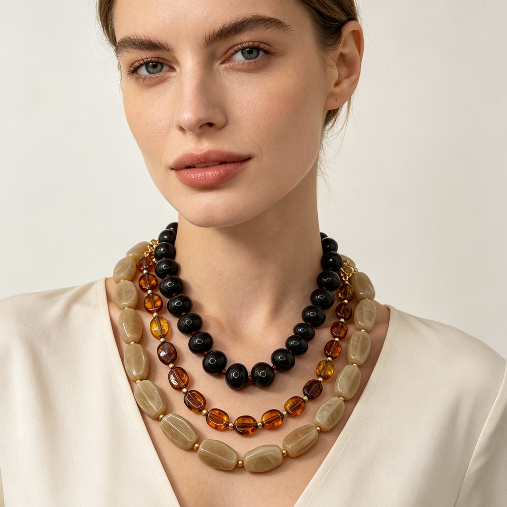 Collar de tres capas con piedras ámbar y ópalo beige, accesorio de moda al por mayor|JI JOYA