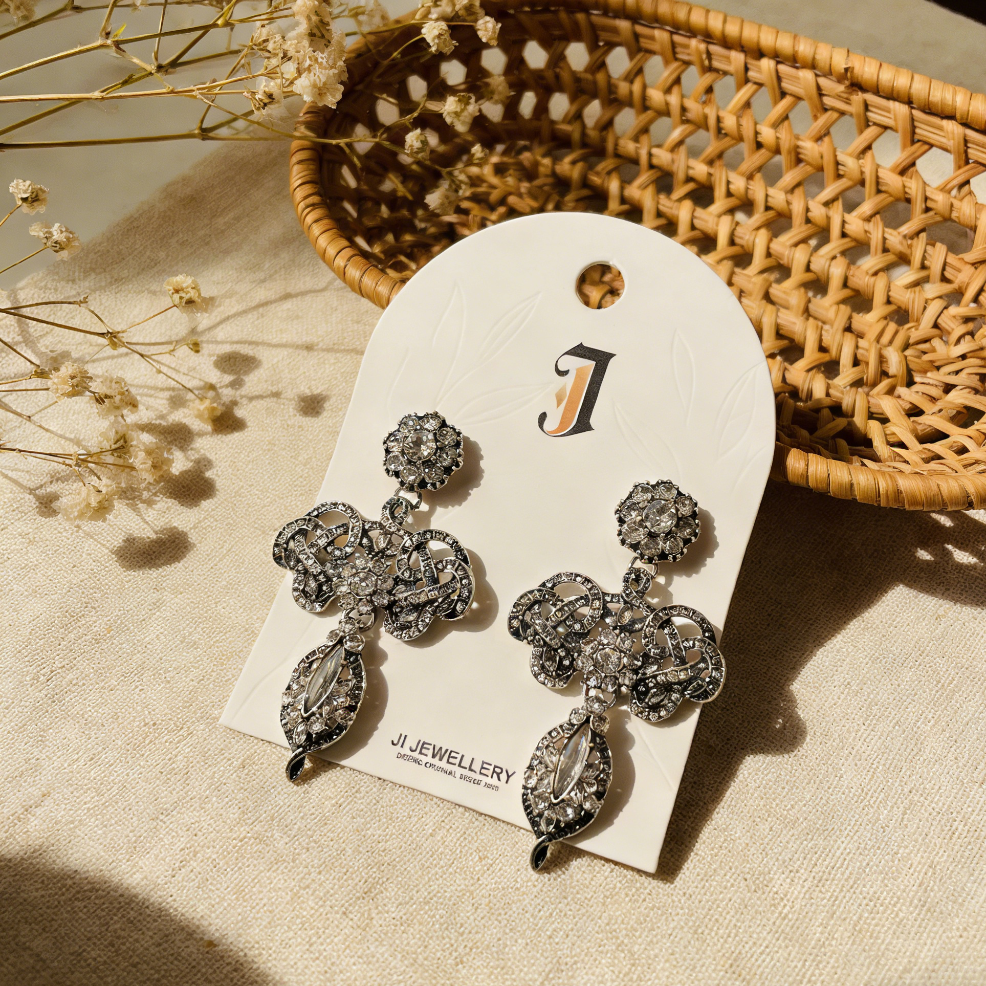 Pendientes de declaración con detalles de cristal | Joyería elegante para ocasiones especiales