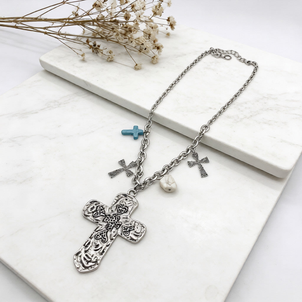 Collar vintage con cruz tótem y turquesa | Cadena gruesa de oro y plata para mujer