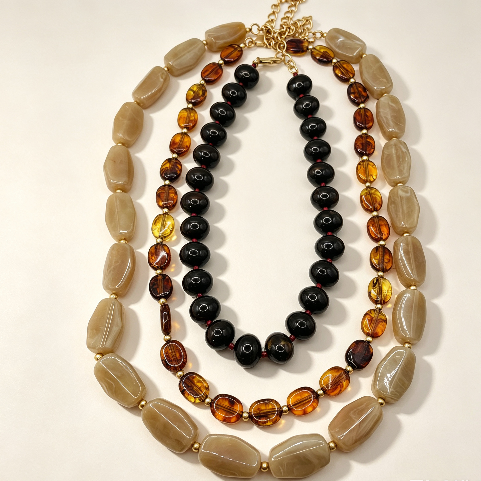 Collar de tres capas con piedras ámbar y ópalo beige, accesorio de moda al por mayor|JI JOYA