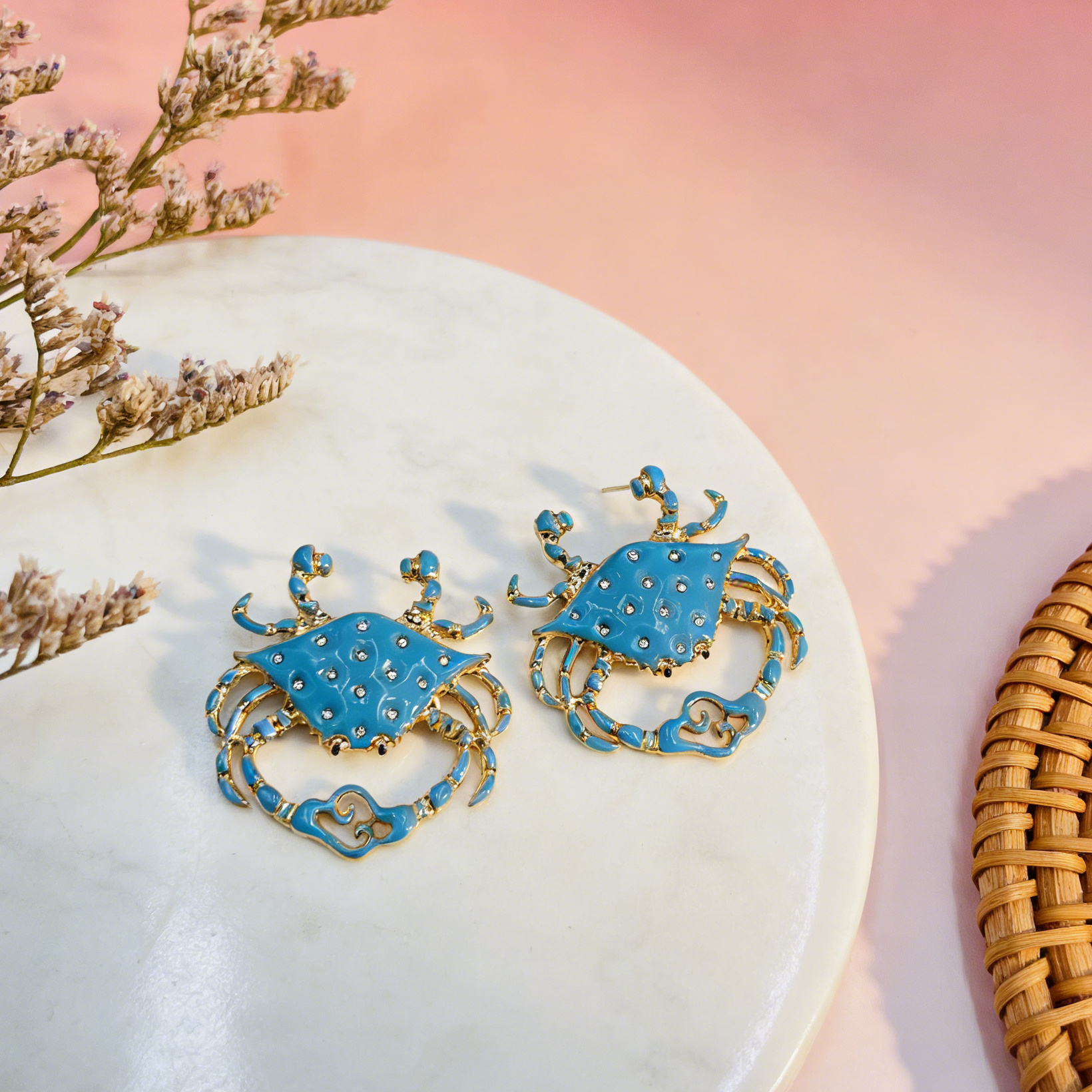 Pendientes de Cangrejo Rojos/Azules con Detalles Brillantes|JI JEWELLERY