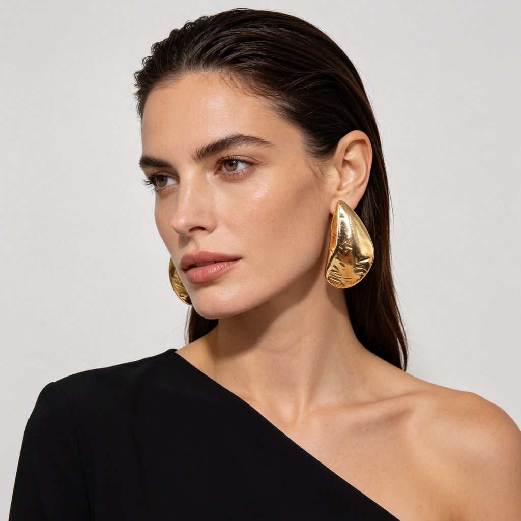 Pendientes grandes en forma de lágrima acabado dorado martillado, accesorios al por mayor|JI JOYA