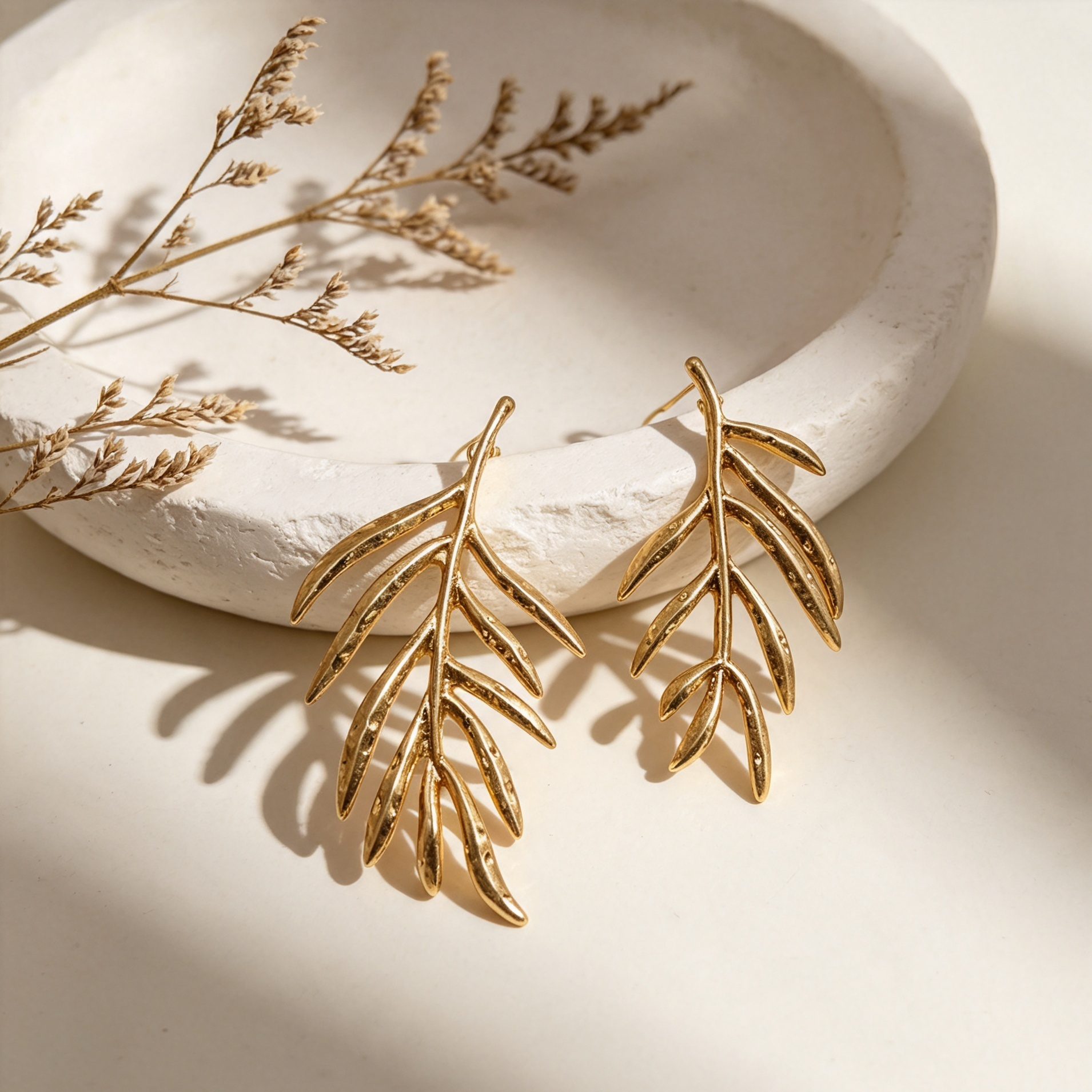 Pendientes Hoja Dorada Estilo Vintage | Joyería Mayorista|JI JOYA