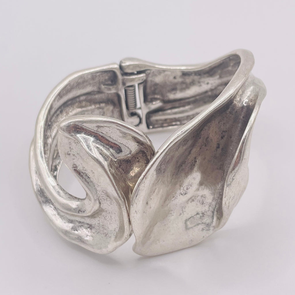 Brazalete de Diseño Orgánico Texturizado | Plata y Dorado | Joyería al Por Mayor|JI JOYA
