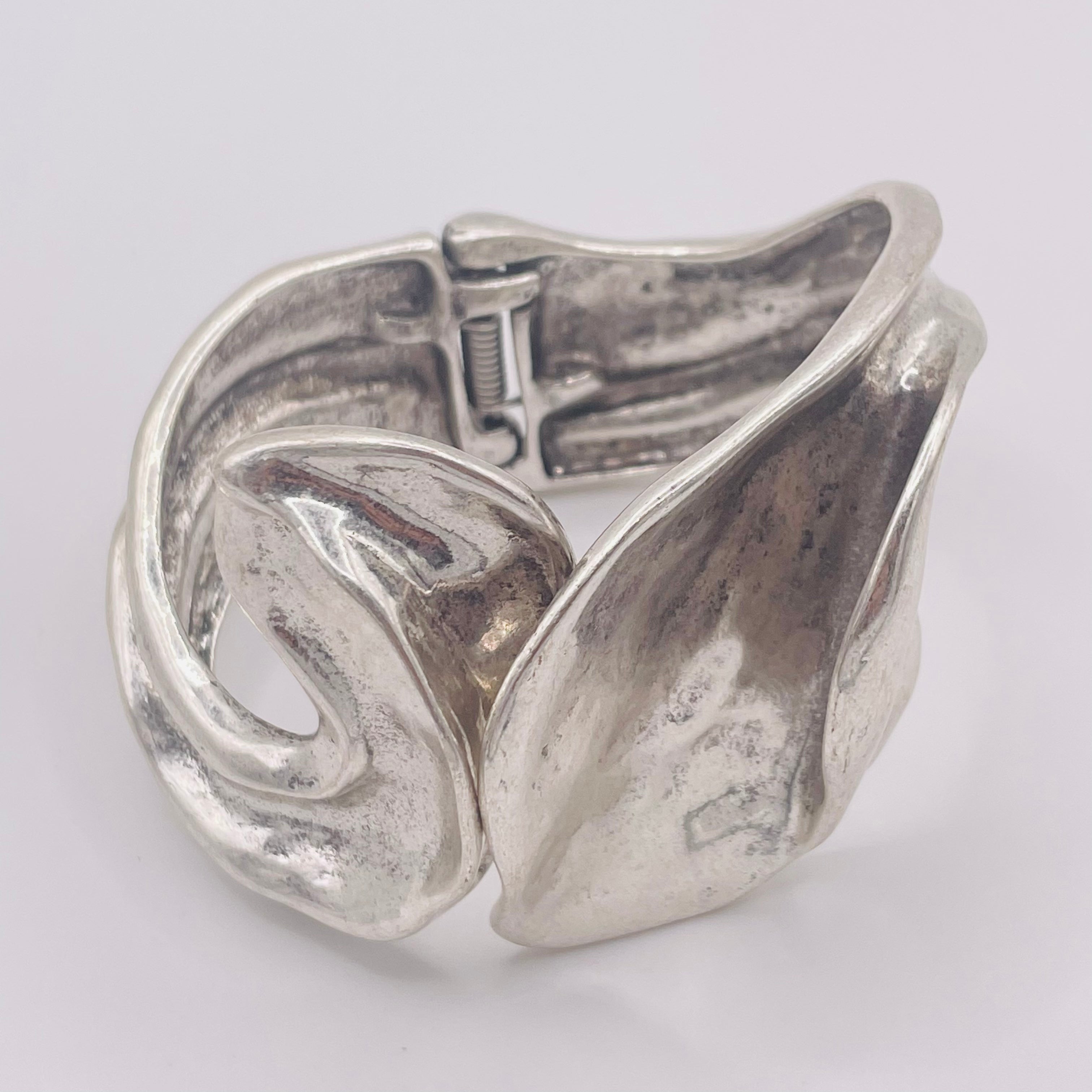 Brazalete de Diseño Orgánico Texturizado | Plata y Dorado | Joyería al Por Mayor|JI JOYA