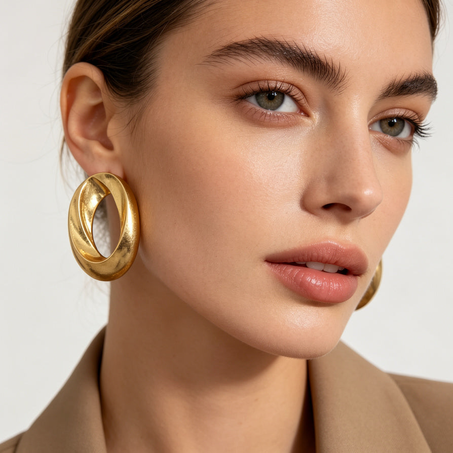 Pendientes Dorados Minimalistas de Alta Calidad | Venta al Por Mayor|JI JOYA
