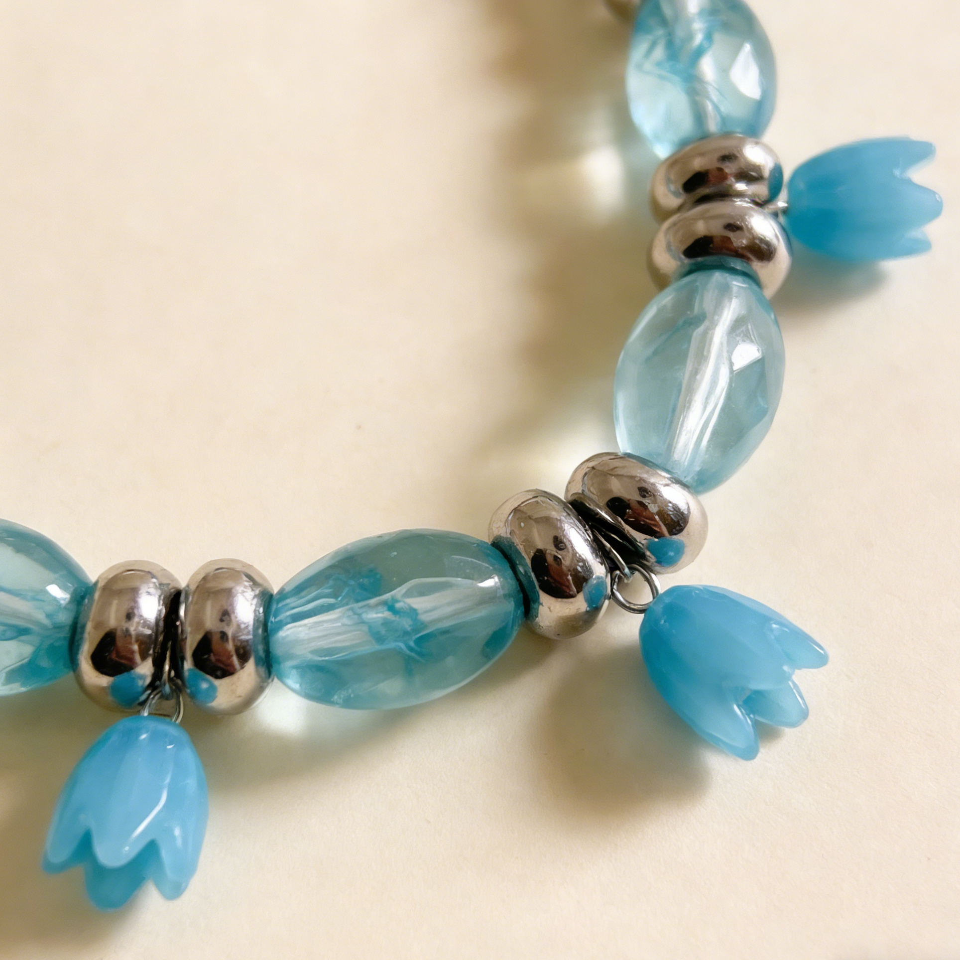 Colorful Resin Petal Jewelry Set: Y2K Aesthetic for Everyday Wear