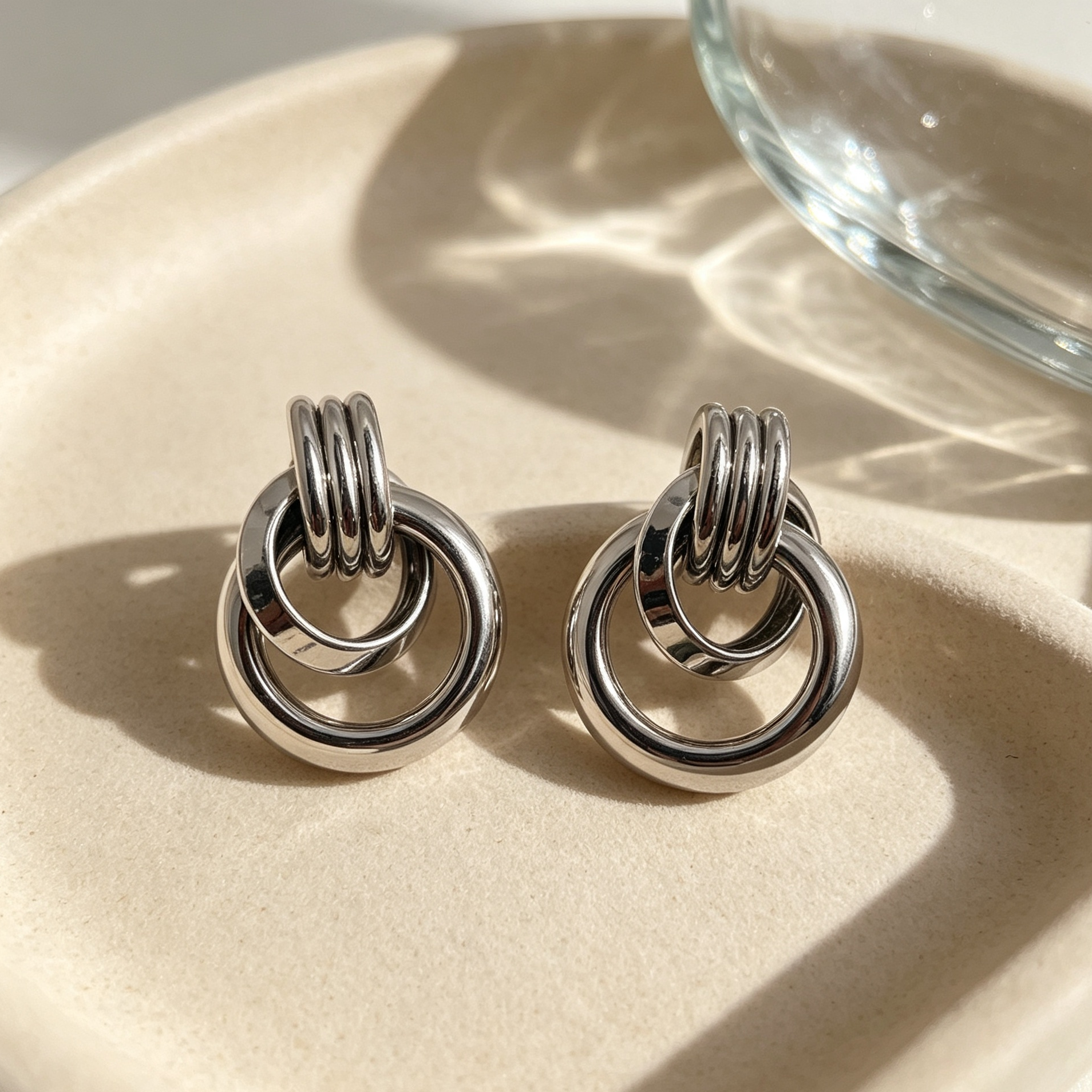 Pendientes Argolas Entrelazadas Metal Dorado & Plata | Mayorista Joyas Moda|JI JOYA