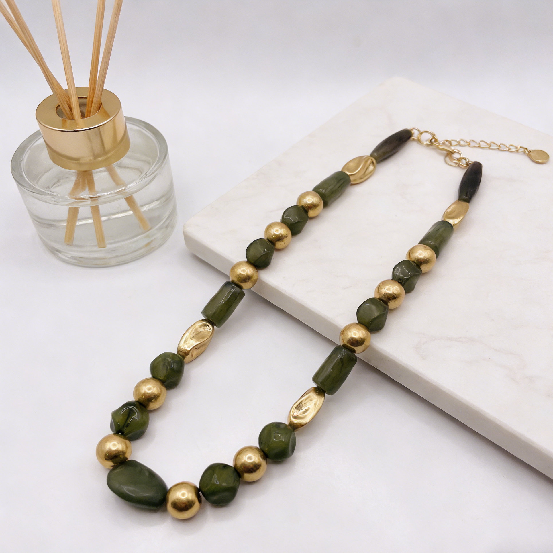 Collar vintage de cuentas en capas | Gargantilla llamativa dorada y crema