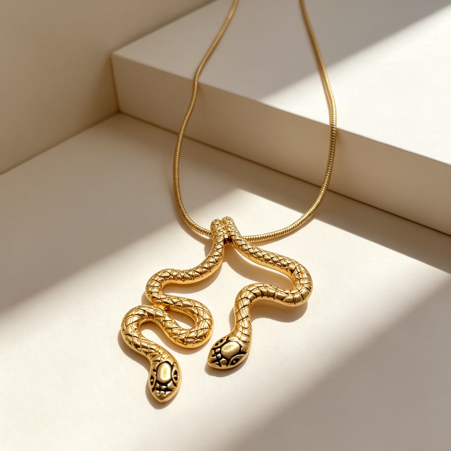 Collar Colgante de Serpiente Texturizado | Joyería de Lujo Accesible para Revendedores|JI JOYA