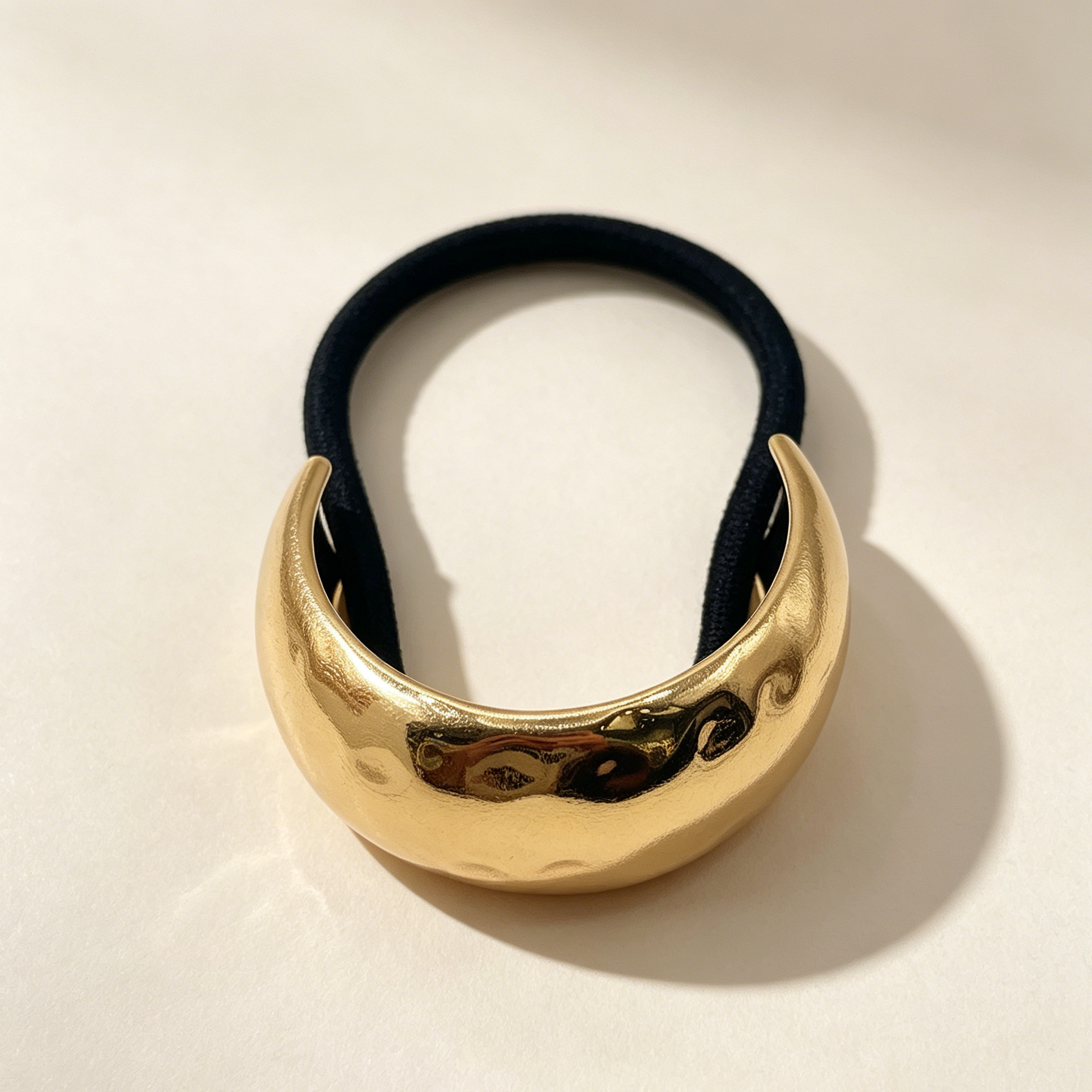 Accesorio de Pelo de Moda Minimalista, Lazo de Pelo con Adorno Metálico Curvo Dorado, Venta al Por Mayor para Tiendas de Bisutería, Boutique y Distribuidores Europeos|JI JOYA