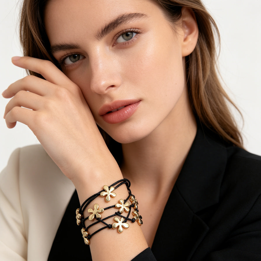 Pulseras de hilo negro con dijes de flor dorada/plateada, venta al por mayor| JI JOYA