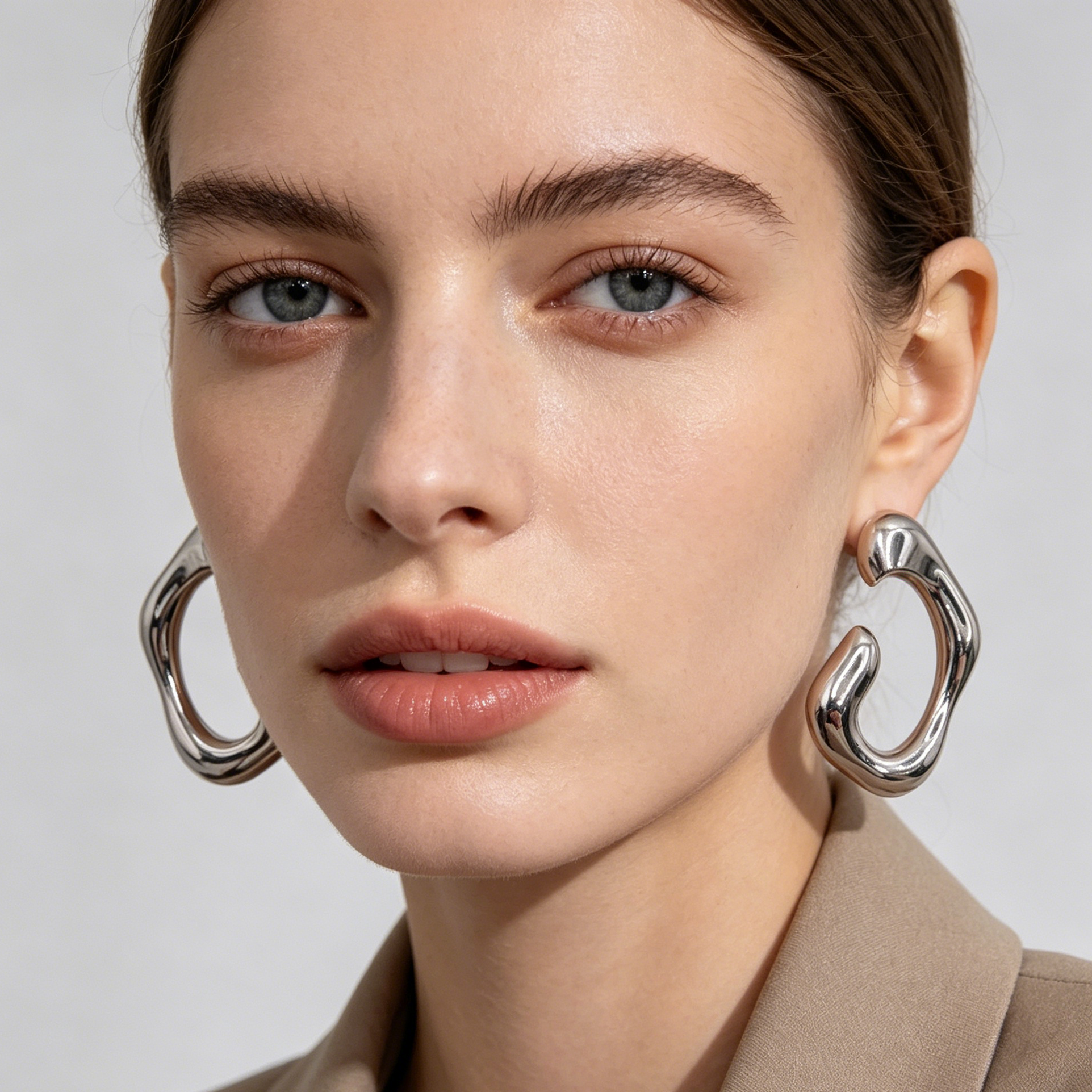 Pendientes Aro Forma Corazón Gruesos Dorado y Plata, Joyería Mayorista Moda Minimalista Zinc allory|JI JOYA