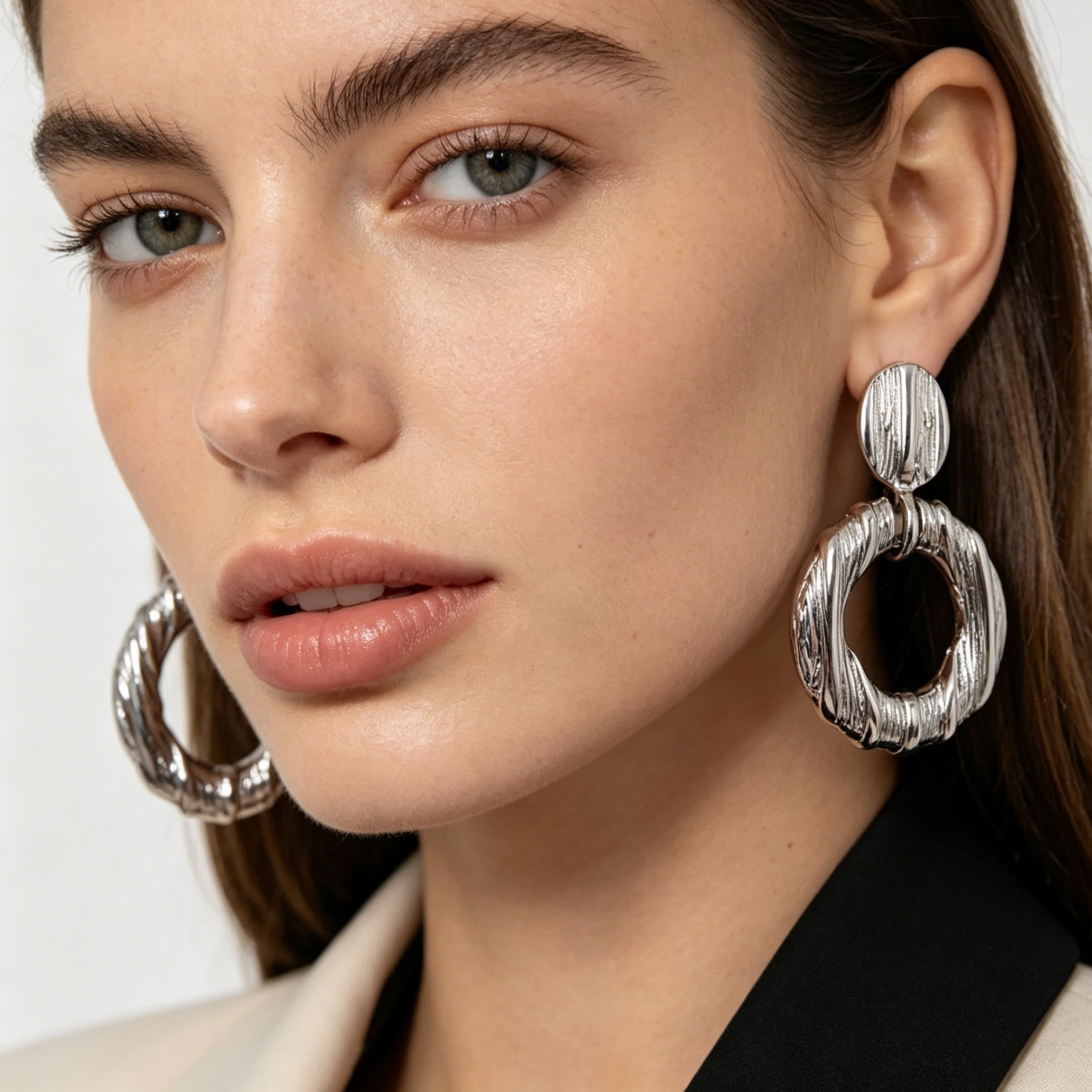 Pendientes Aro Texturizados Metal Plata y Dorado al Por Mayor | Diseño Minimalista Moda Mujer OEM ODM|JI JOYA