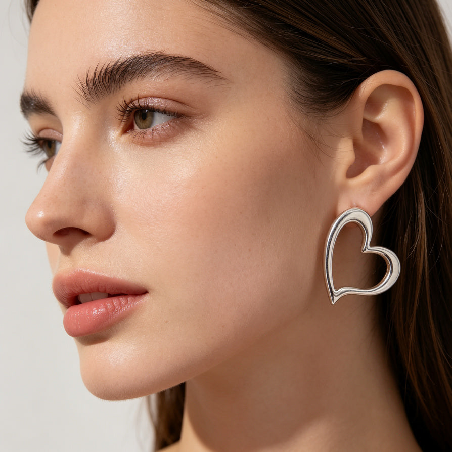 Pendientes Corazón Abierto - Venta al Por Mayor | Diseño Minimalista Moderno|JI JOYA