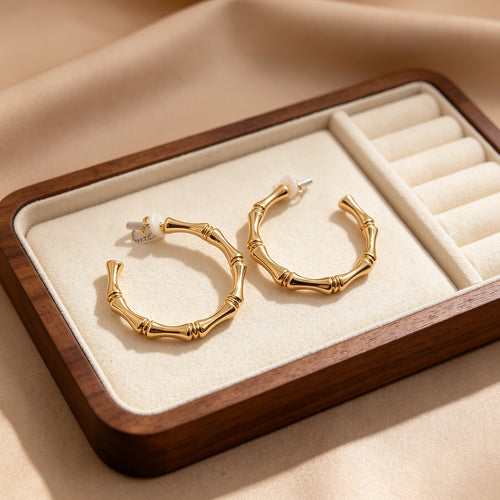Aretes de Bambu Dorados al Por Mayor - Diseño Minimalista de Lujo|JI JOYA