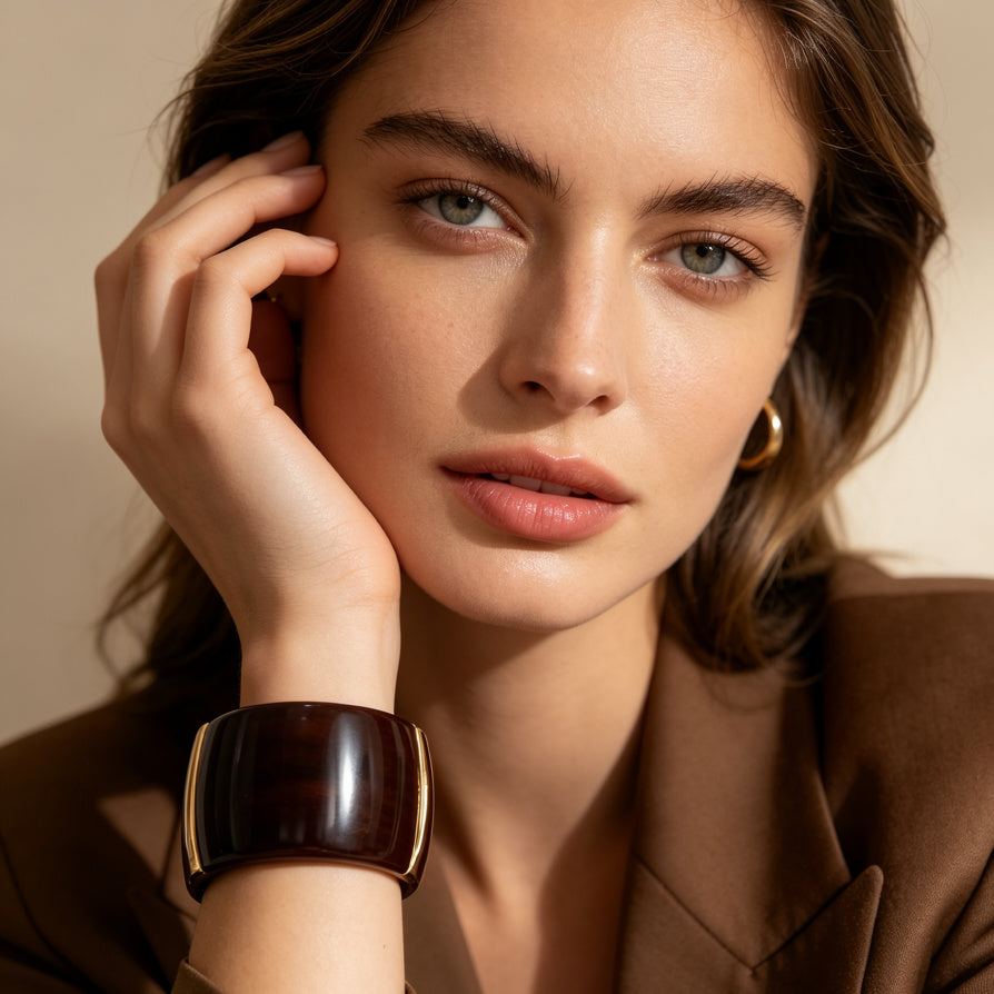 Brazalete Ancho Resina con Cierre Dorado | Pulsera Elegante Mayorista para Joyerí|JI JOYA