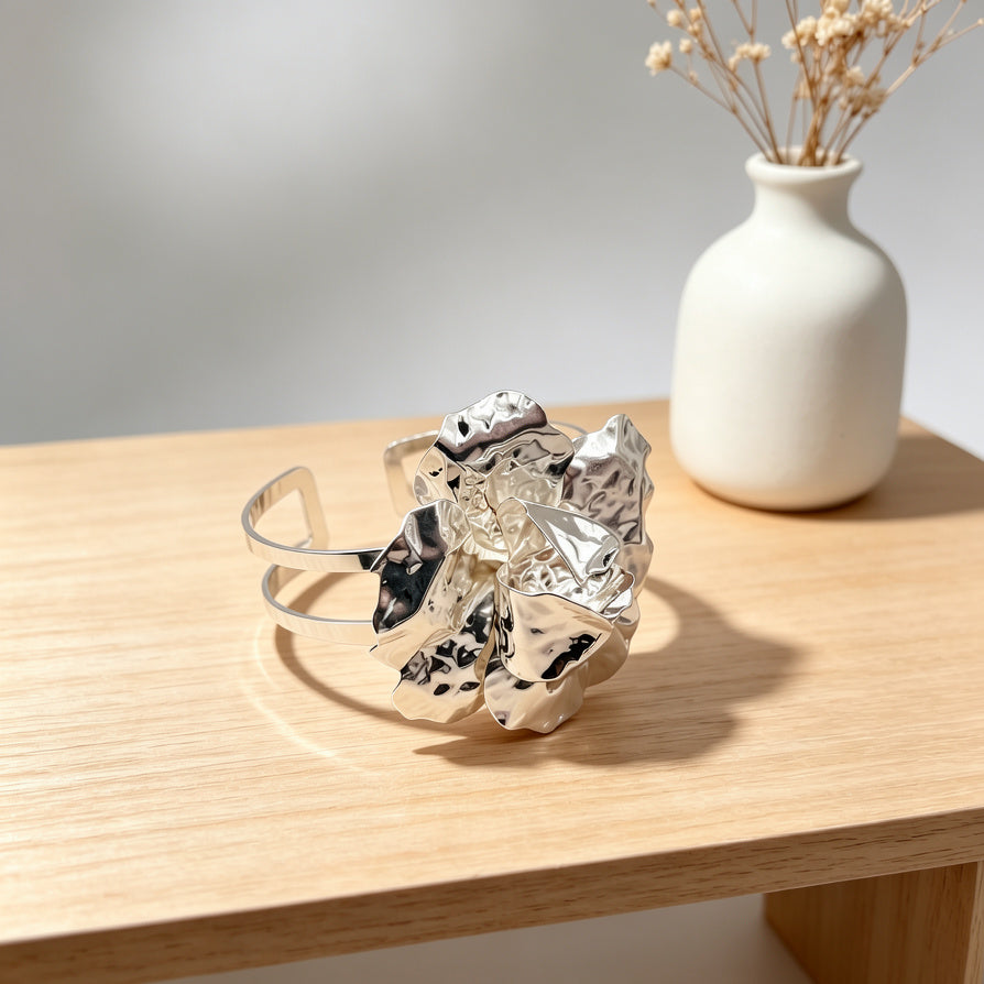 Pulsera Brazalete de Flor Grande Texturizada, Diseño Moderno, Mayorista de Bisutería al Por Mayor|JI JOYA