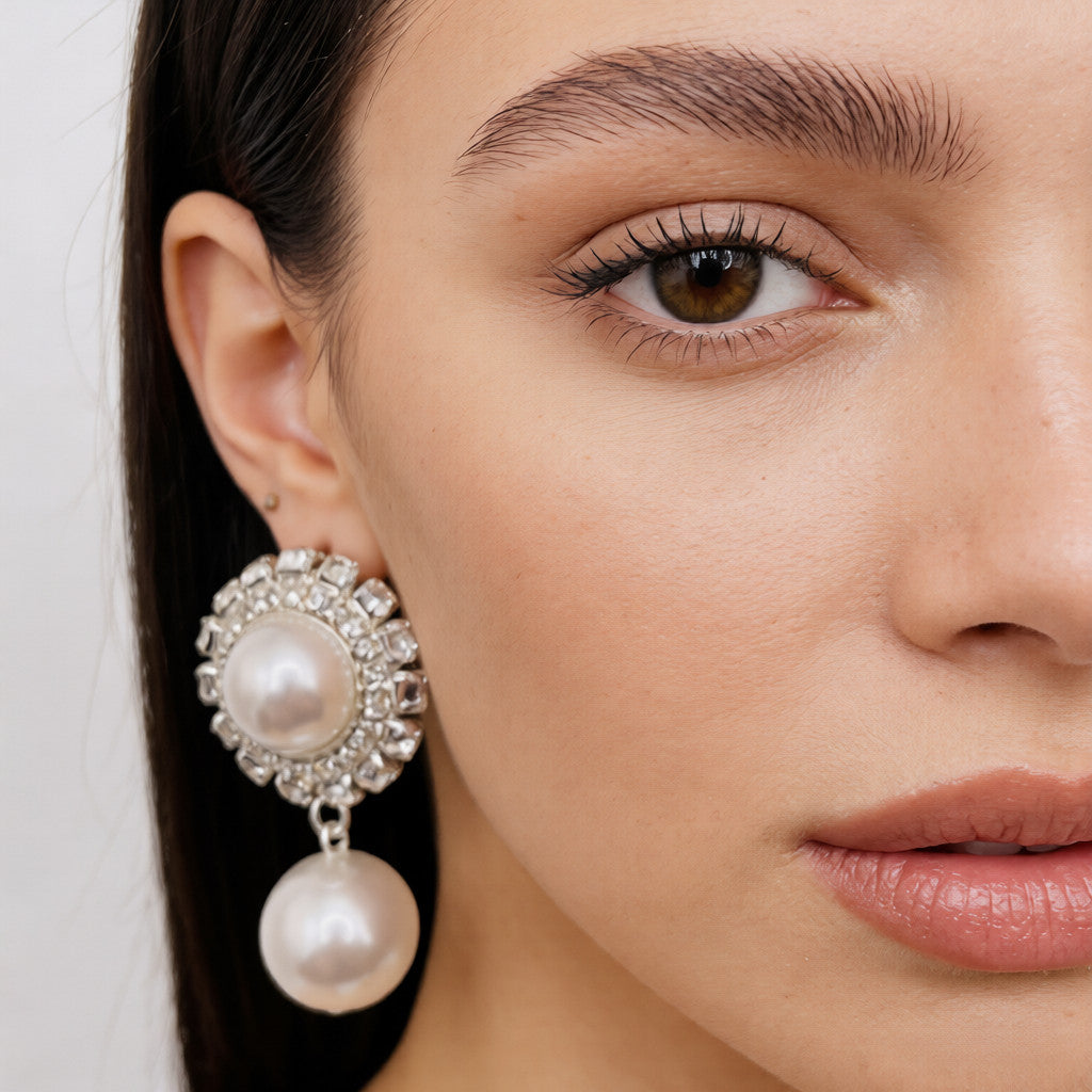 Conjunto de Joyería de Perlas y Cristales - Collar y Pendientes para Ocasiones Especiales