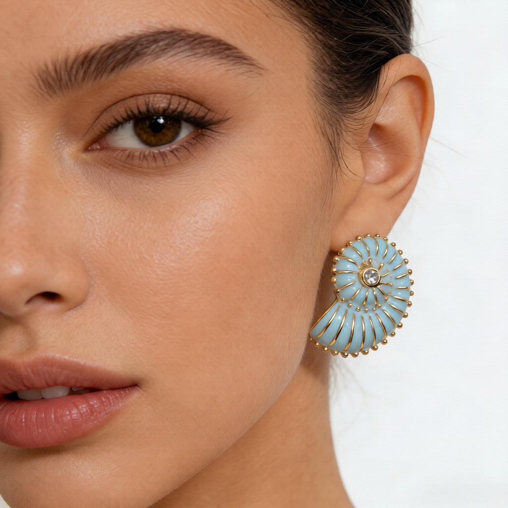 Pendientes de Concha Nautilus con Esmalte y Cristal | Joyería Costera Boho