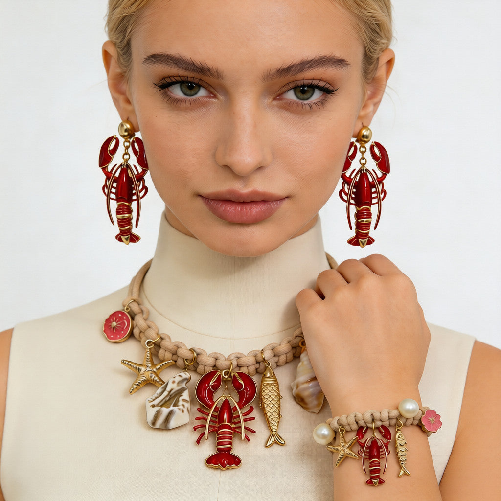 ¡Sumérgete en el estilo costero con nuestra colección de joyas inspiradas en el océano!