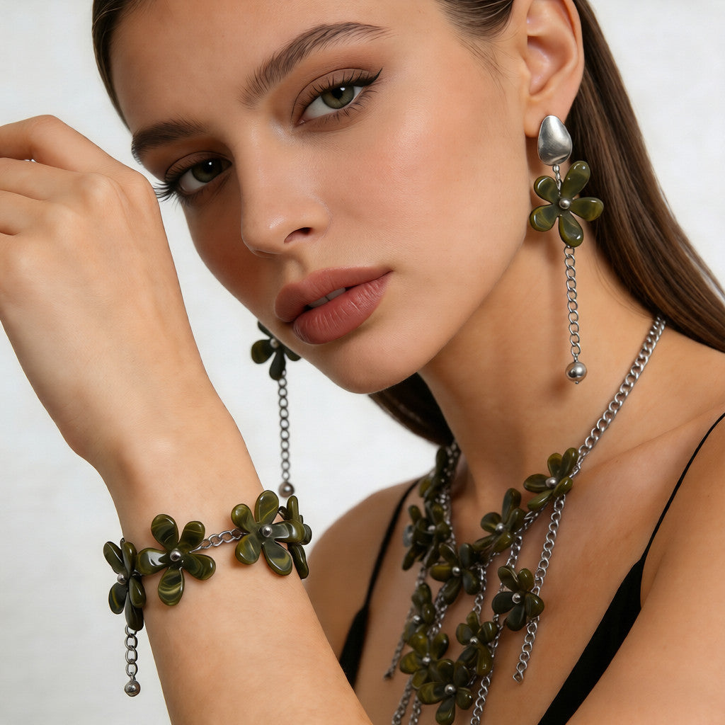 【Amuleto floral primaveral】Conjunto de joyas con borlas florales retro: collar, aretes y pulsera de diseño único (juego de 3 piezas)