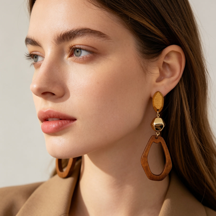 Pendientes Colgantes de Madera Elegantes | Bisutería Mayorista para Tiendas y Marcas|JI JOYA
