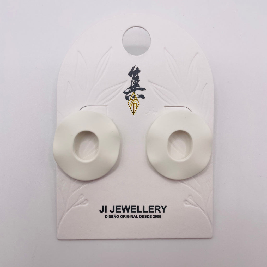 Pendientes Ovale Hueco Color Sólido Blanco y Azul Klein, Pendientes al Por Mayor para Mujer, Accesorio de Moda Elegante Mayorista|JI JOYA