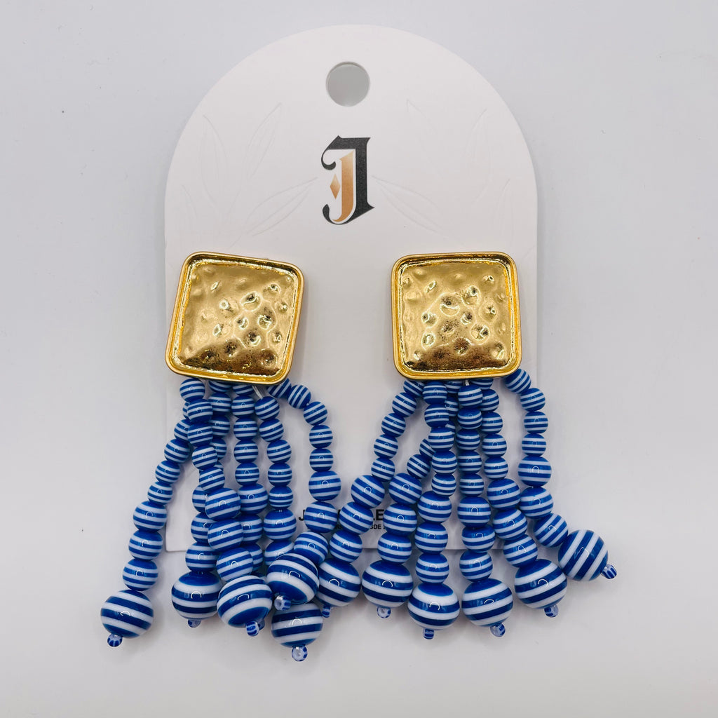 Pendientes Borla de Cuentas a Rayas 3 Colores, Accesorio Moda Mayorista para Mujer, Base Cuadrada Dorada Texturizada|JI JOYA