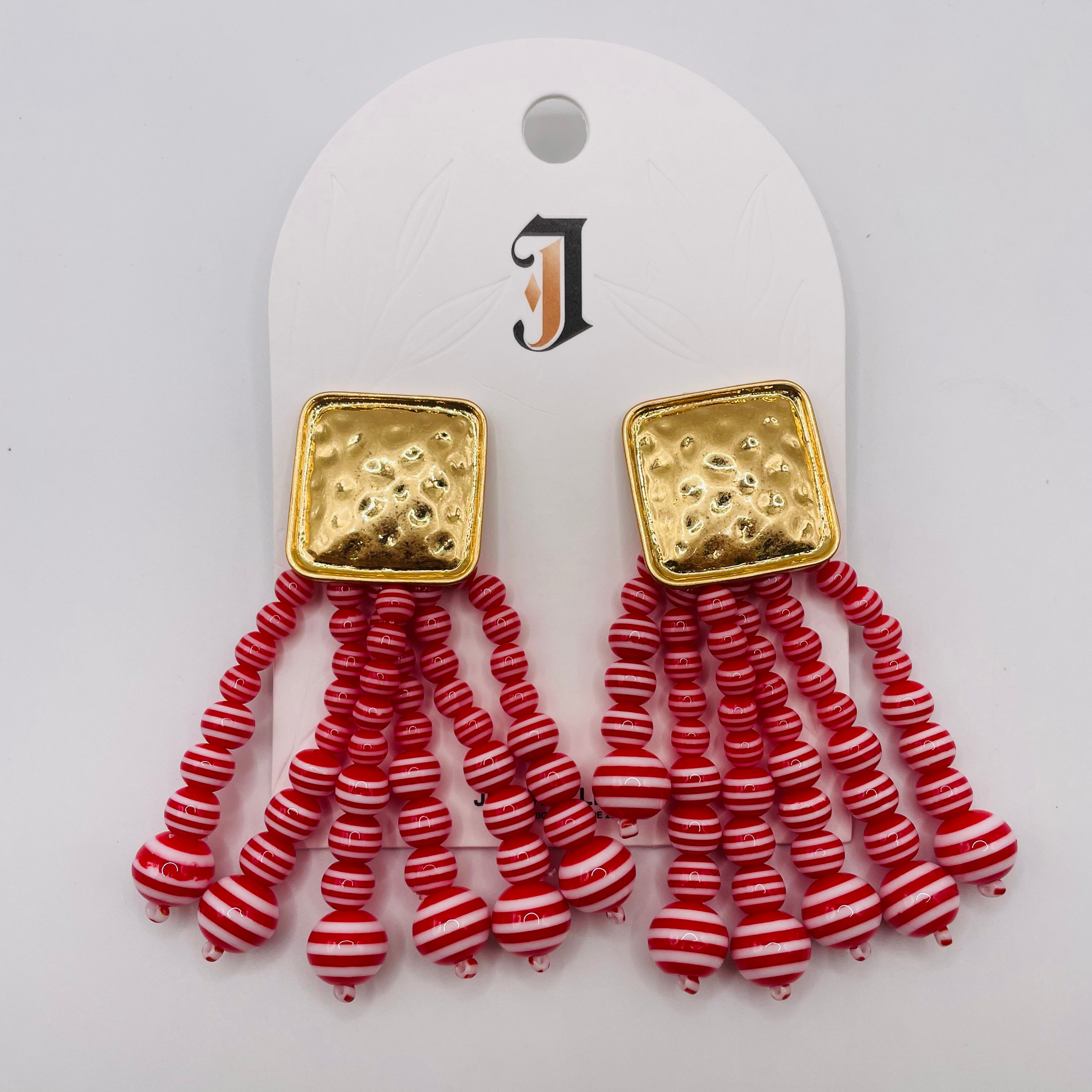 Pendientes Borla de Cuentas a Rayas 3 Colores, Accesorio Moda Mayorista para Mujer, Base Cuadrada Dorada Texturizada|JI JOYA