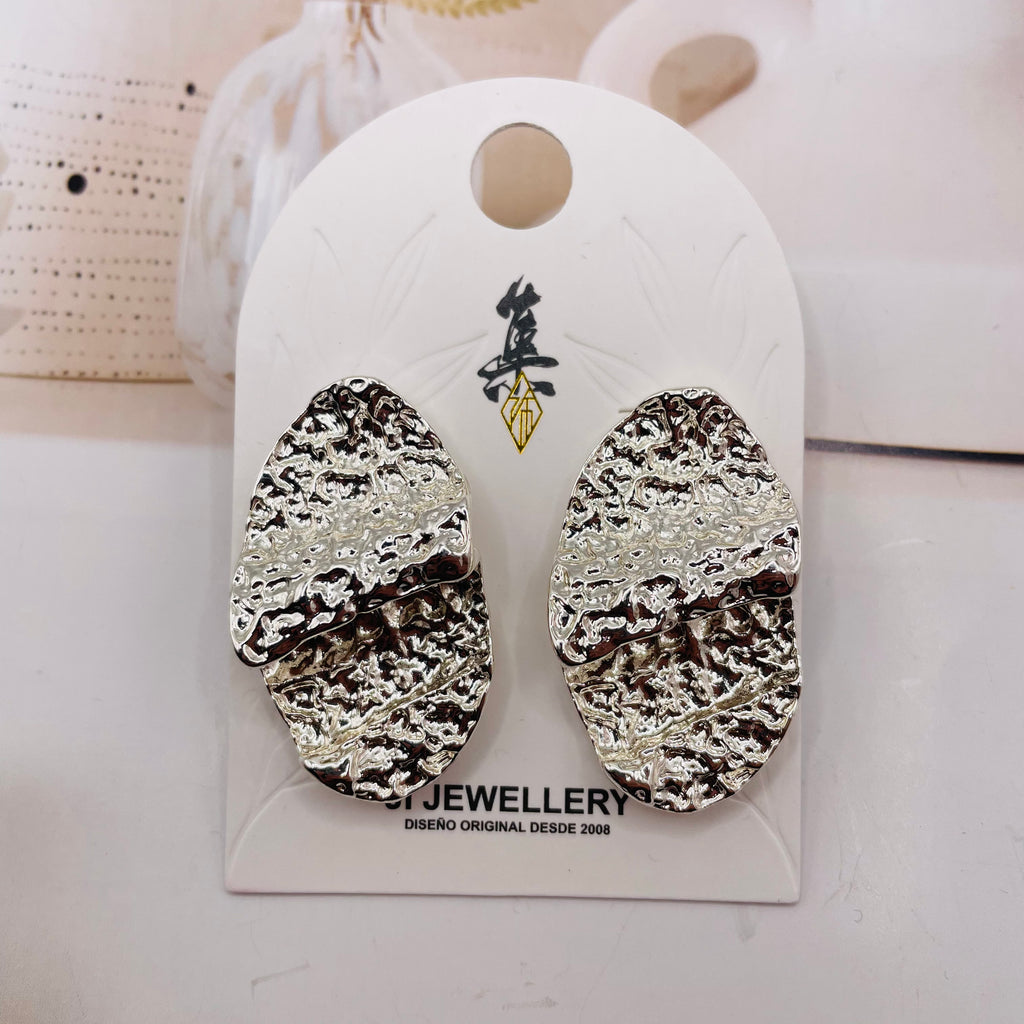 Pendientes Texturizados de Zinc Aleación Dorado | Diseño Martillado de Moda Mayorista|JI JOYA