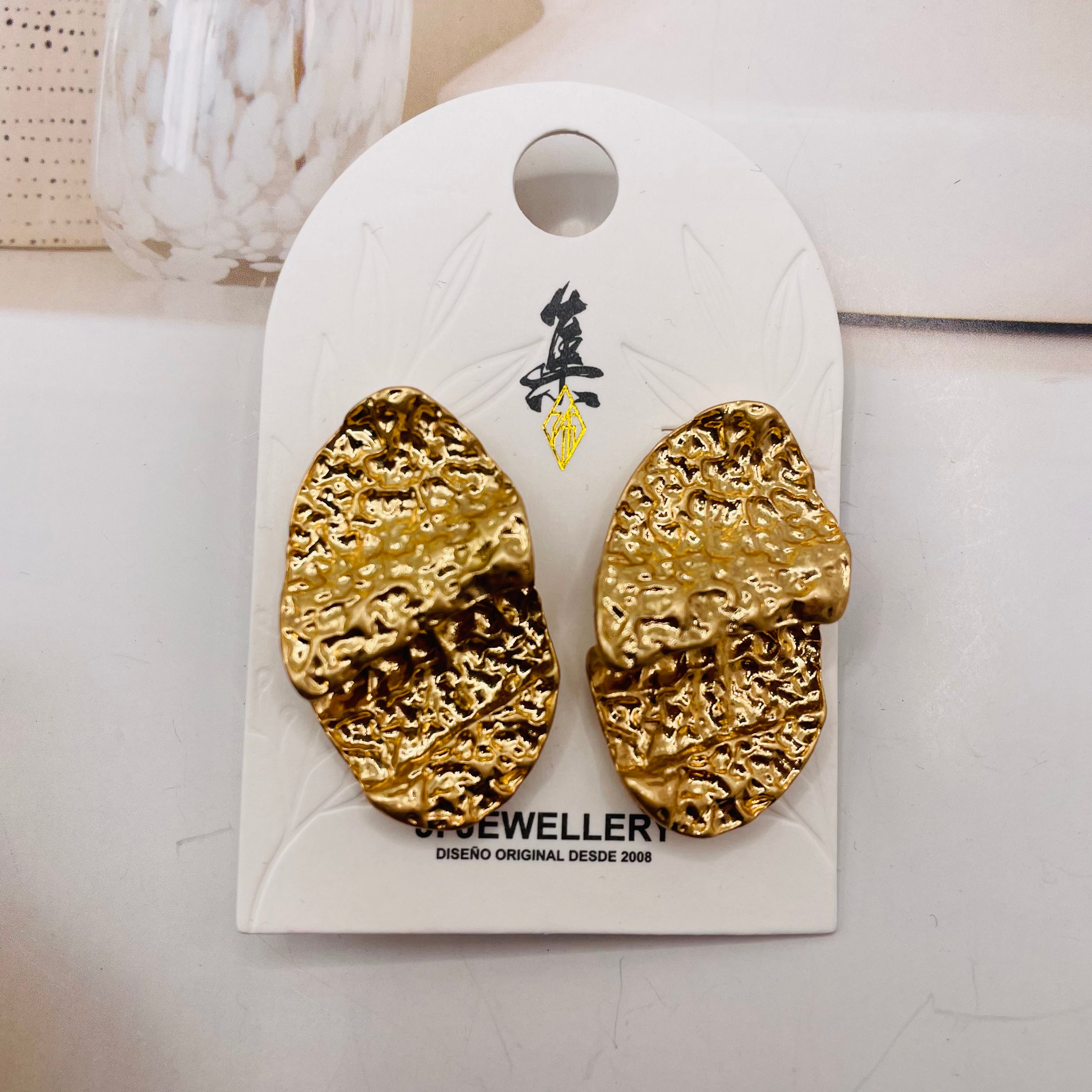 Pendientes Texturizados de Zinc Aleación Dorado | Diseño Martillado de Moda Mayorista|JI JOYA