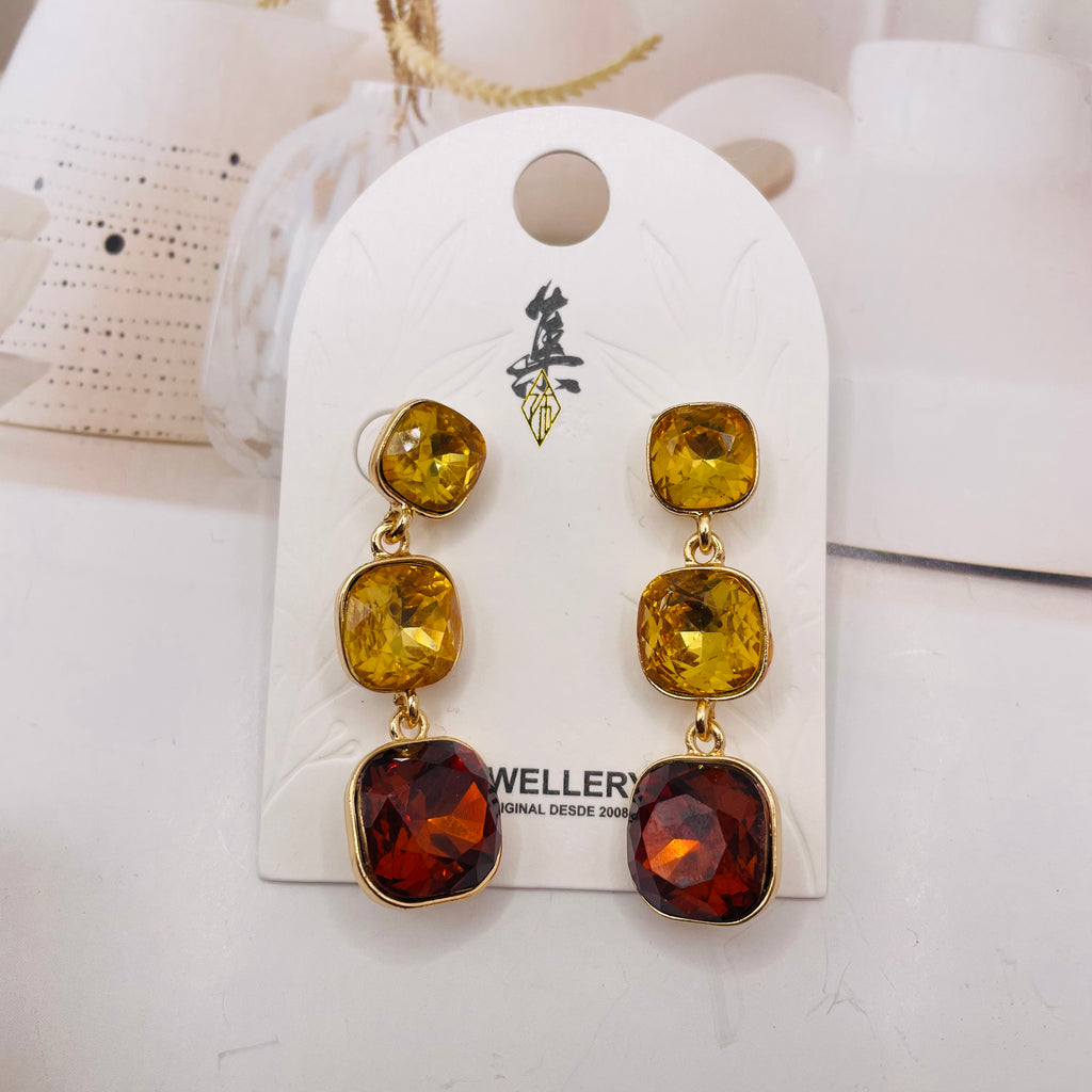Aretes de Cristal Colgantes de 3 Piedras con Montura Dorada - Mayorista de Moda|JI JOYA
