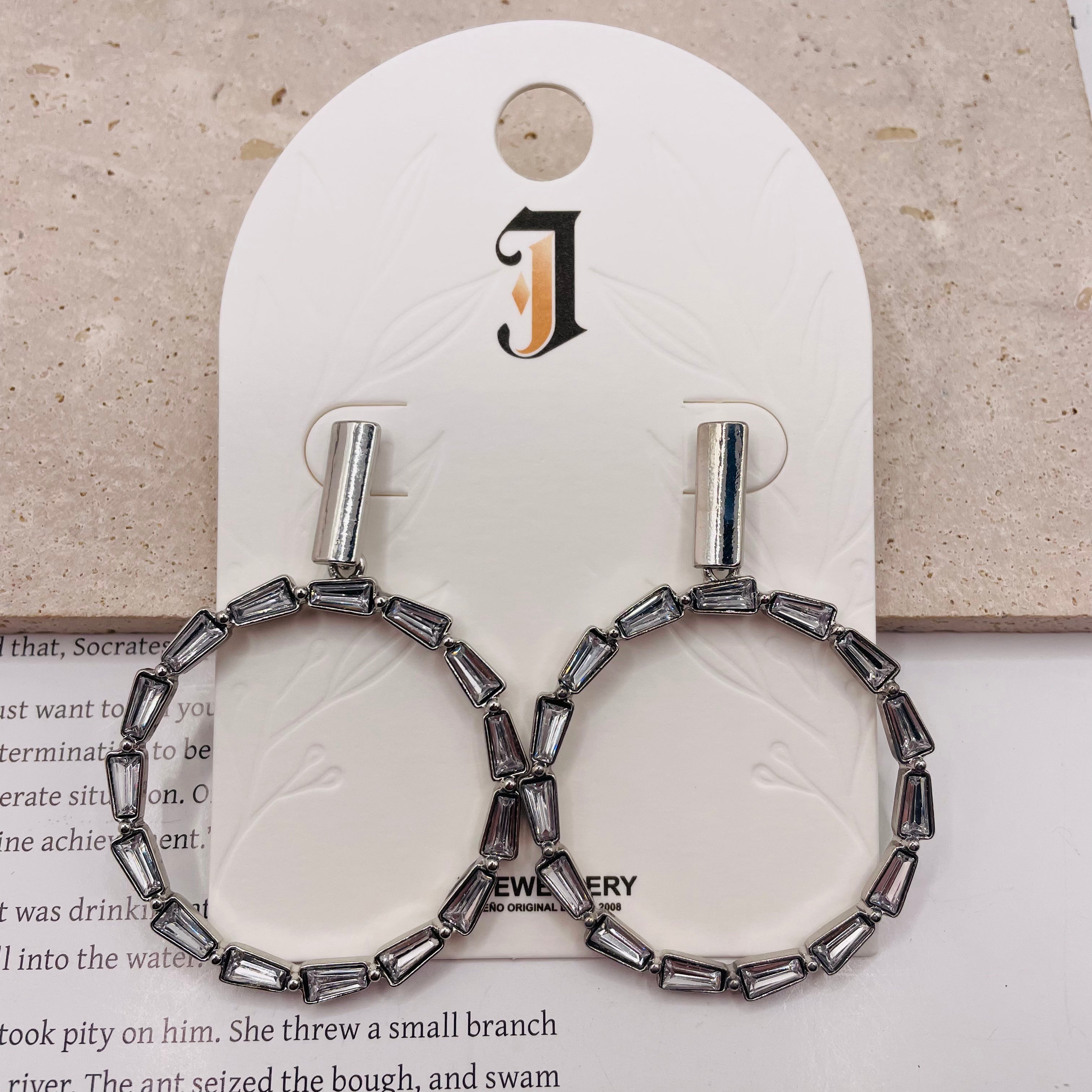 Aretes de Aro con Circonia Baguette - Lujo Minimalista - Mayorista de Joyería de Moda|JI JOYA