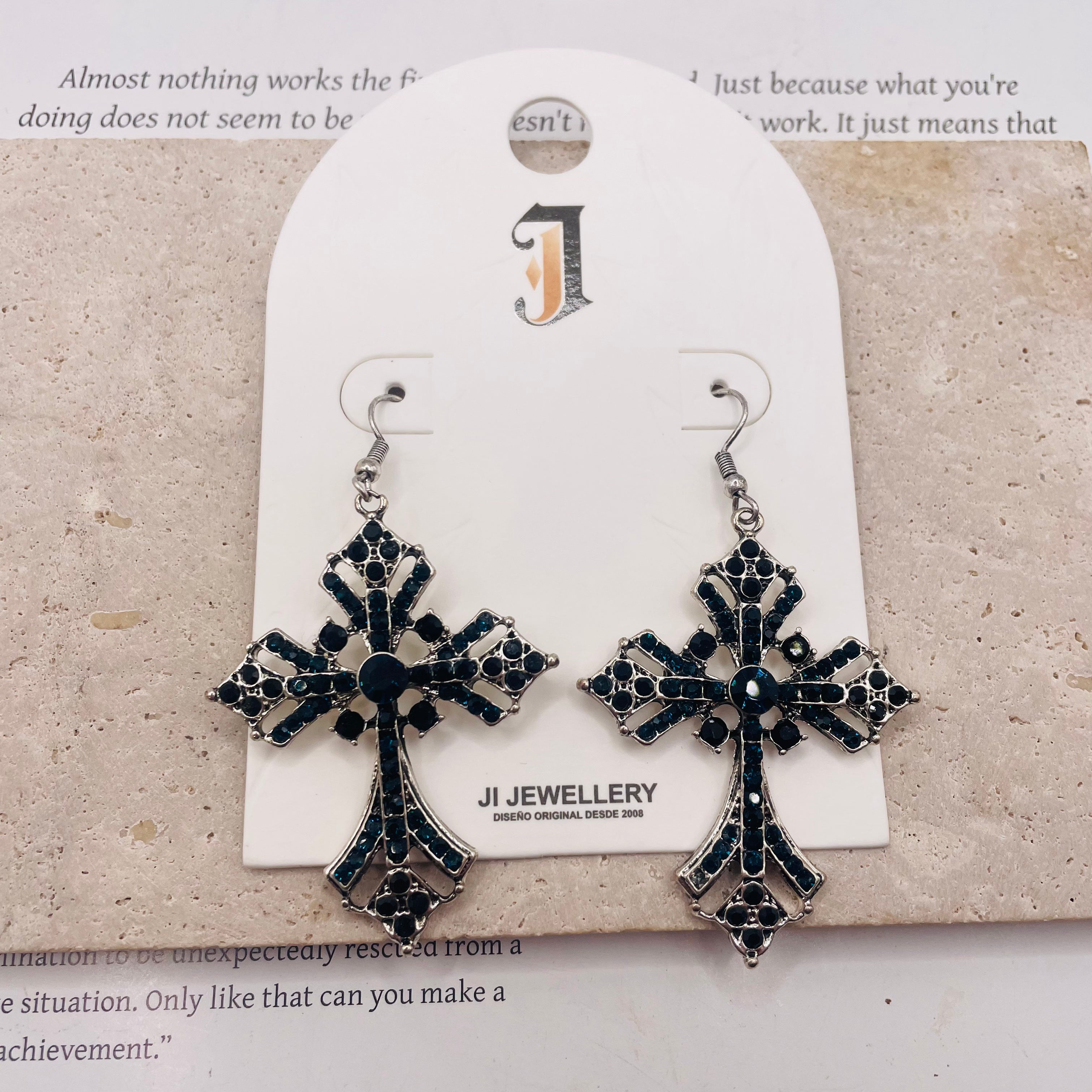 endientes de Cruz Vintage con Cristales Negros, Dorado/Plateado, Joyería de Moda al Por Mayor para Mujeres|JI JOYA