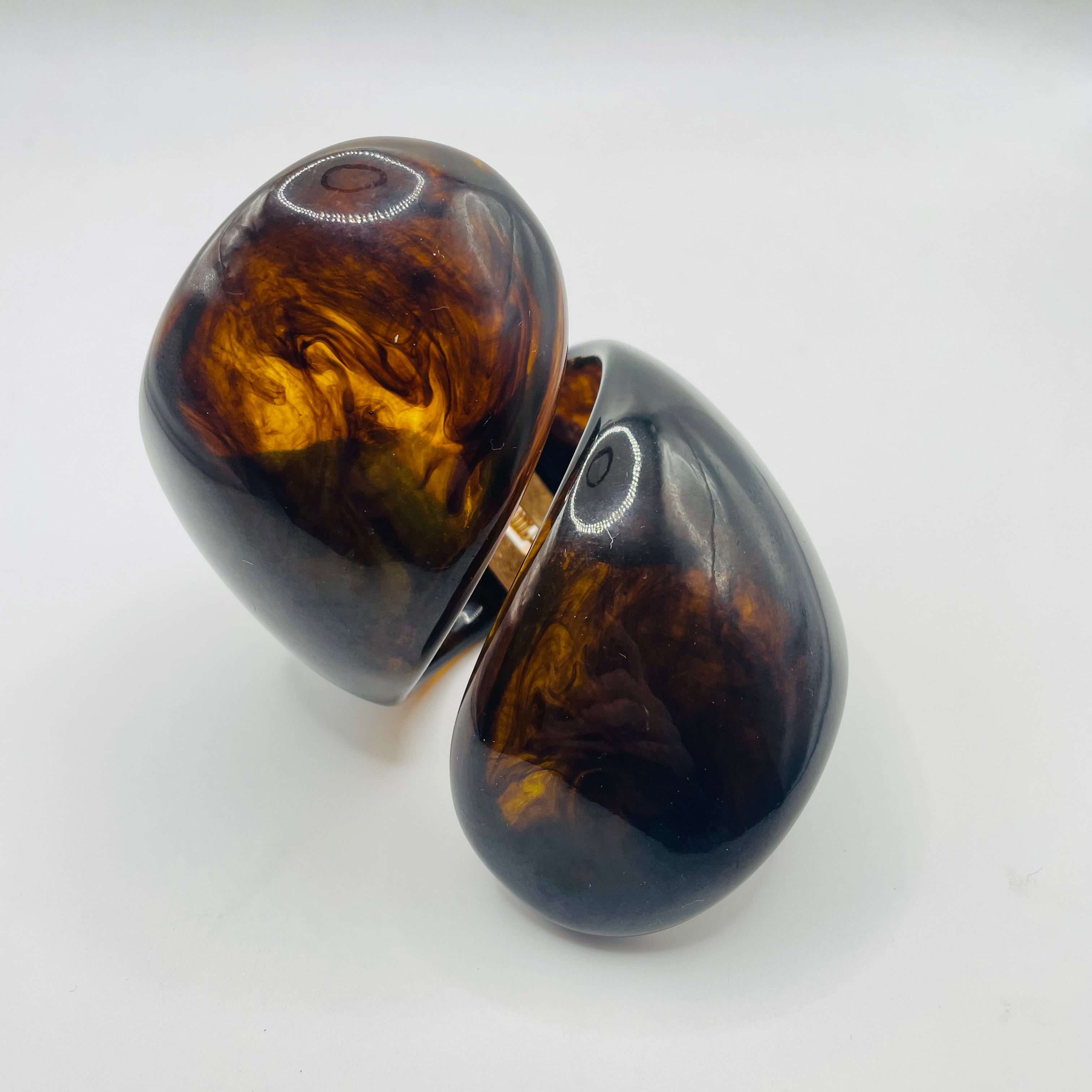 Pulsera Brazalete de Resina de Forma Orgánica | Mayoreo B2B | Varios Colores Disponibles|JI JOYA